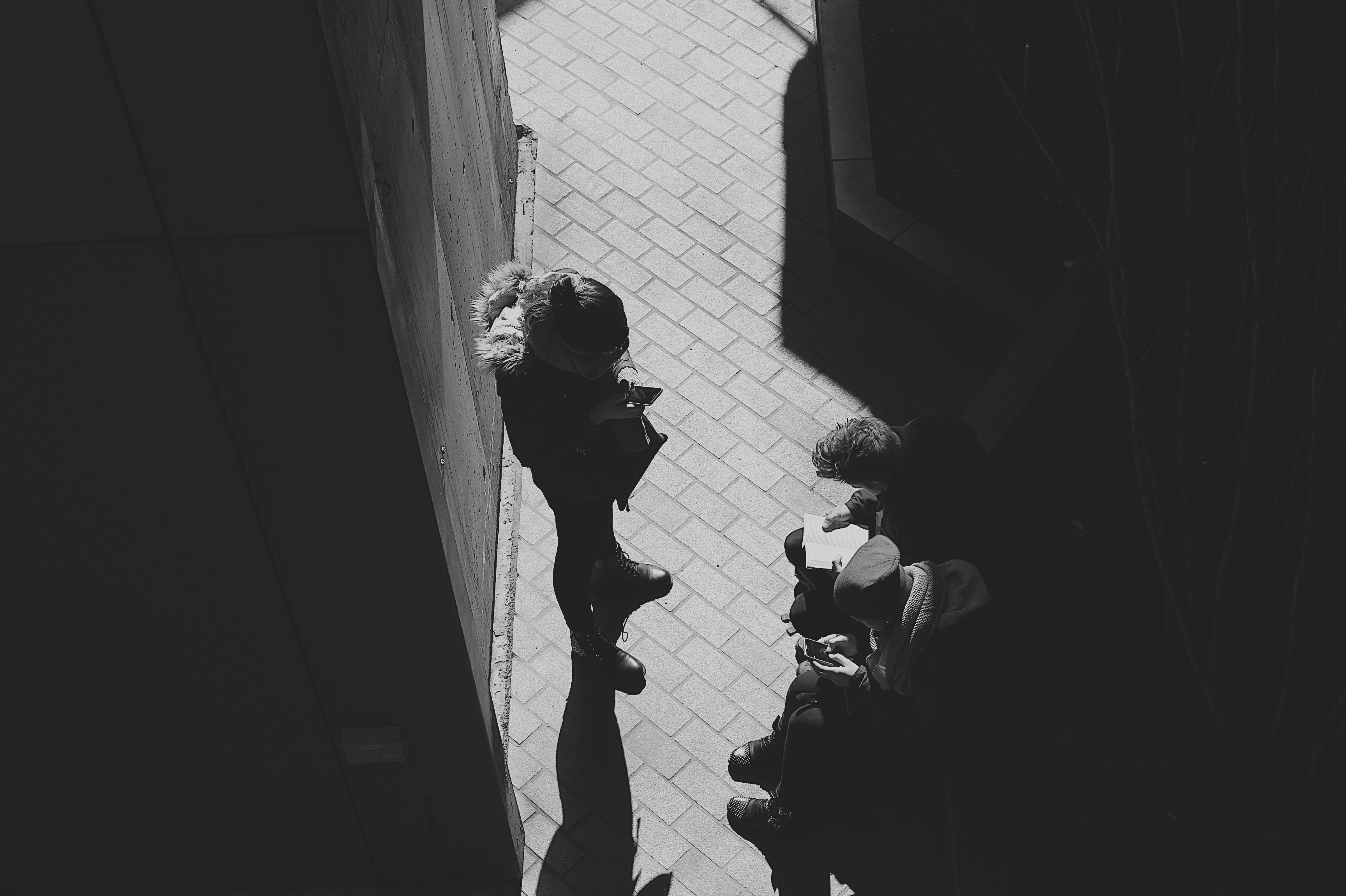 Pareja disfrutando de un momento de armonía